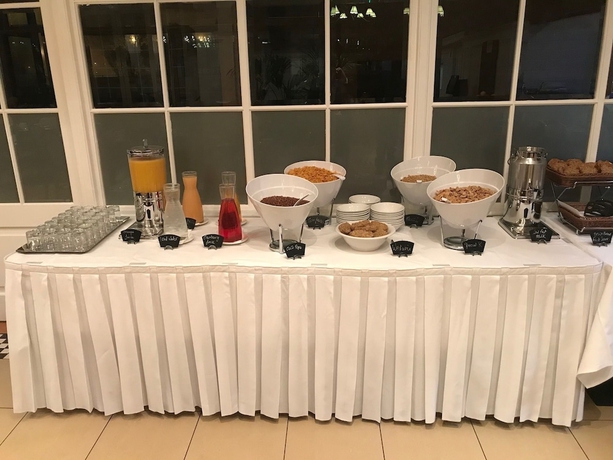 Imagen del bar/restaurante del Hotel The West Cork. Foto 5