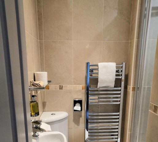 Imagen de la habitación del Hotel The Westbourne. Foto 9