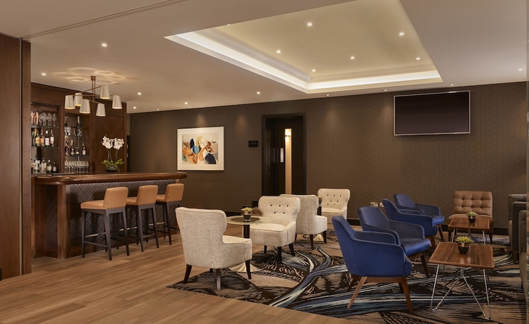 Imagen del bar/restaurante del Hotel The Westbourne Hyde Park. Foto 2