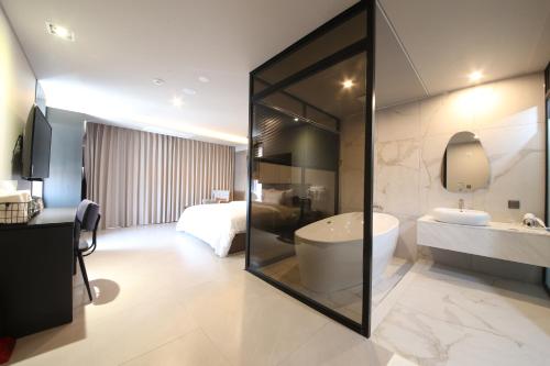 Imagen de la habitación del Hotel The Western Busan by Stay Neo. Foto 15