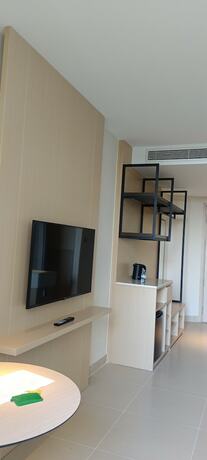 Imagen de la habitación del Hotel The Western Seaview Cam Ranh Condotel. Foto 17