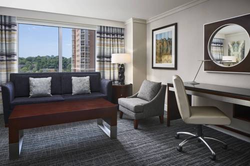 Imagen de la habitación del Hotel The Westin Alexandria Old Town. Foto 2