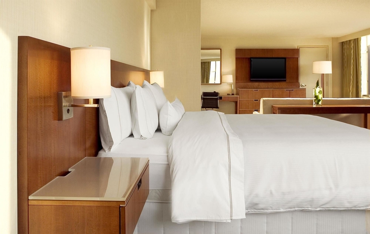 Imagen de la habitación del Hotel The Westin Atlanta Airport. Foto 10