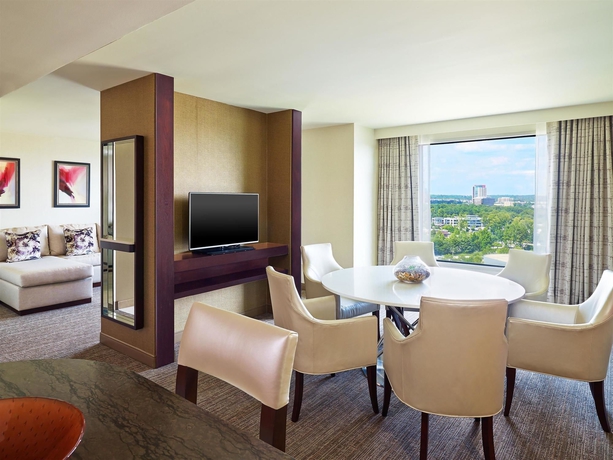 Imagen de la habitación del Hotel The Westin Atlanta Perimeter North. Foto 12