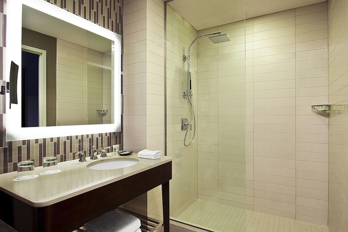 Imagen de la habitación del Hotel The Westin Birmingham. Foto 8