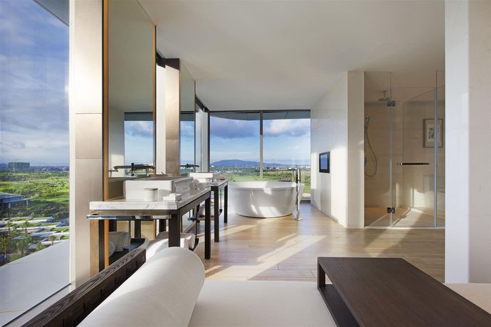 Imagen de la habitación del Hotel The Westin Blue Bay Resort And Spa. Foto 12