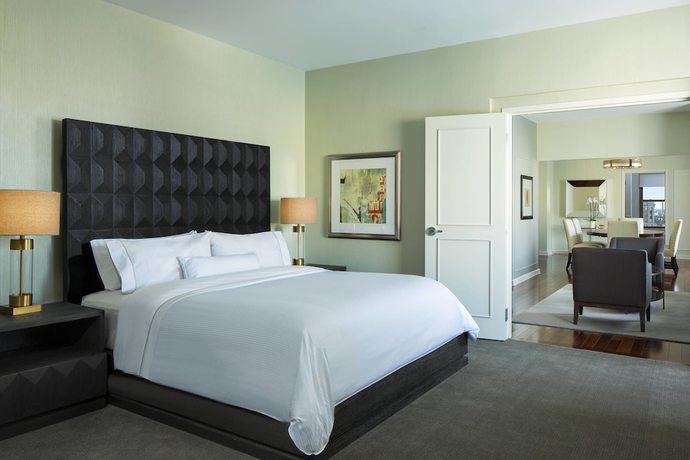 Imagen de la habitación del Hotel The Westin Book Cadillac Detroit. Foto 9