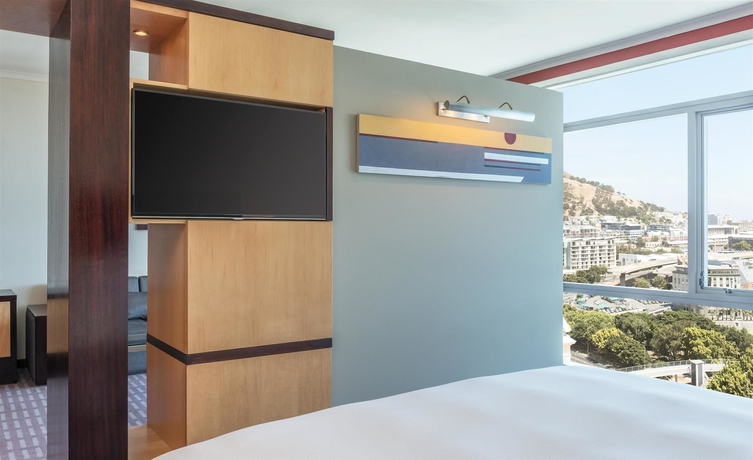 Imagen de la habitación del Hotel The Westin Cape Town. Foto 14