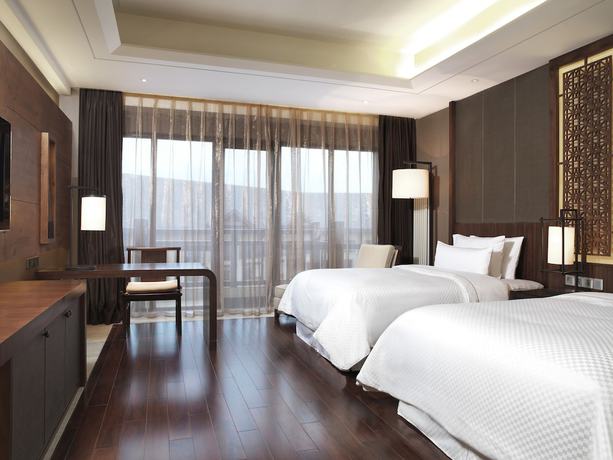 Imagen de la habitación del Hotel The Westin Changbaishan Resort. Foto 18