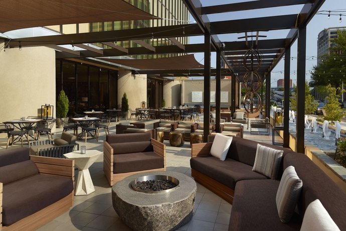 Imagen del bar/restaurante del Hotel The Westin Chattanooga. Foto 8