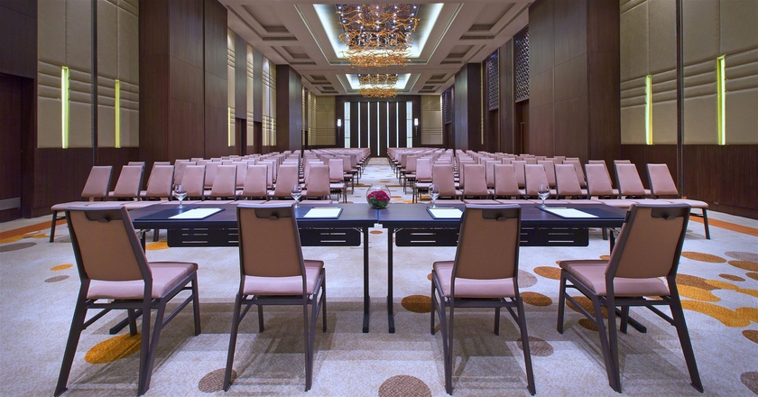 Imagen de los interiores del Hotel The Westin Chennai Velachery. Foto 10