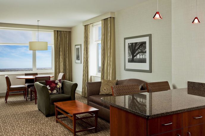 Imagen de la habitación del Hotel The Westin Chicago Lombard. Foto 16