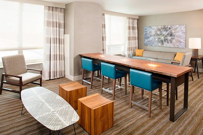 Imagen de la habitación del Hotel The Westin Chicago North Shore. Foto 20