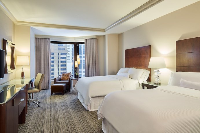 Imagen de la habitación del Hotel The Westin Chicago River North. Foto 19