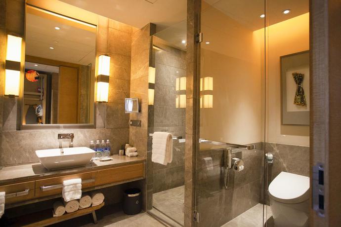 Imagen de la habitación del Hotel The Westin Chongqing Liberation Square. Foto 4