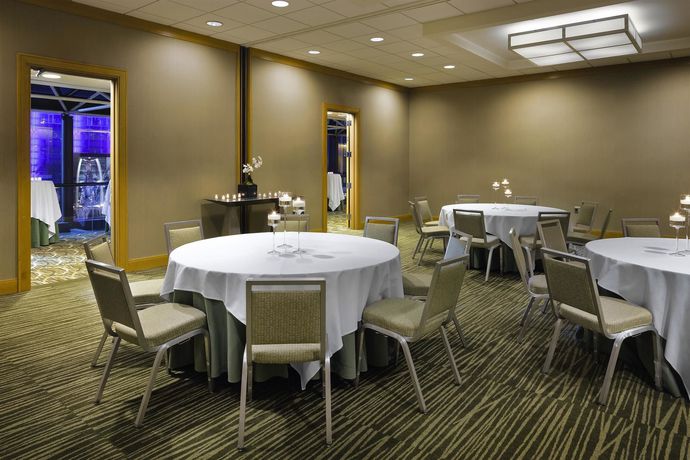 Imagen de los interiores del Hotel The Westin Cincinnati. Foto 16