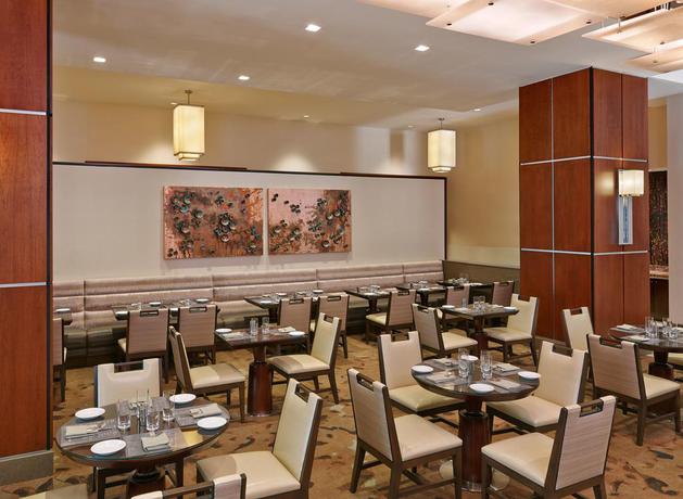 Imagen del bar/restaurante del Hotel The Westin Crystal City Reagan National Airport. Foto 3