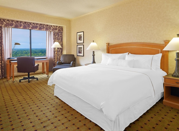 Imagen de la habitación del Hotel The Westin Dallas Park Central. Foto 4