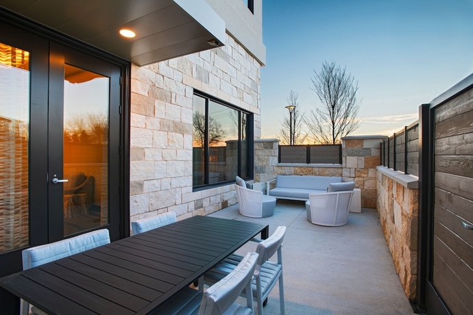 Imagen de los interiores del Hotel The Westin Dallas Southlake. Foto 17