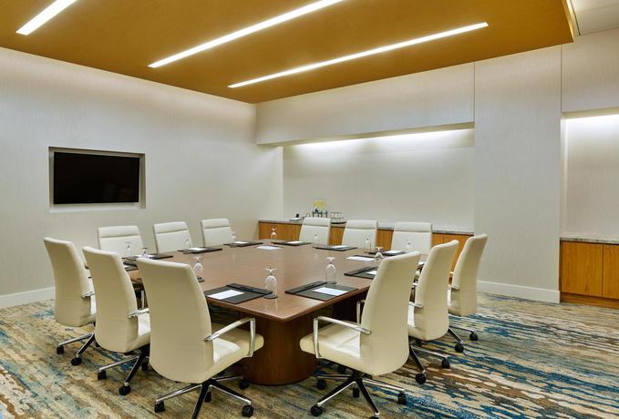 Imagen de los interiores del Hotel The Westin Denver International Airport. Foto 8