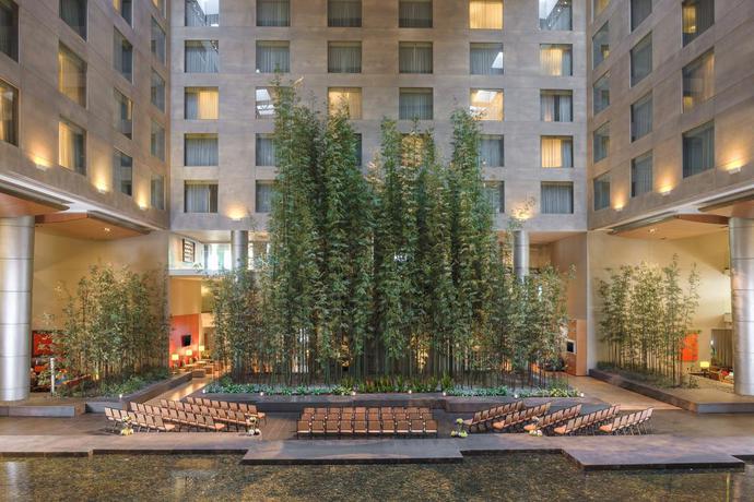 Imagen de los interiores del Hotel The Westin Detroit Metropolitan Airport. Foto 10