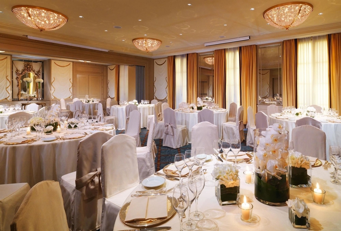 Imagen de los interiores del Hotel The Westin Excelsior, Rome. Foto 12