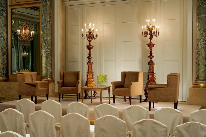 Imagen de los interiores del Hotel The Westin Excelsior, Rome. Foto 14