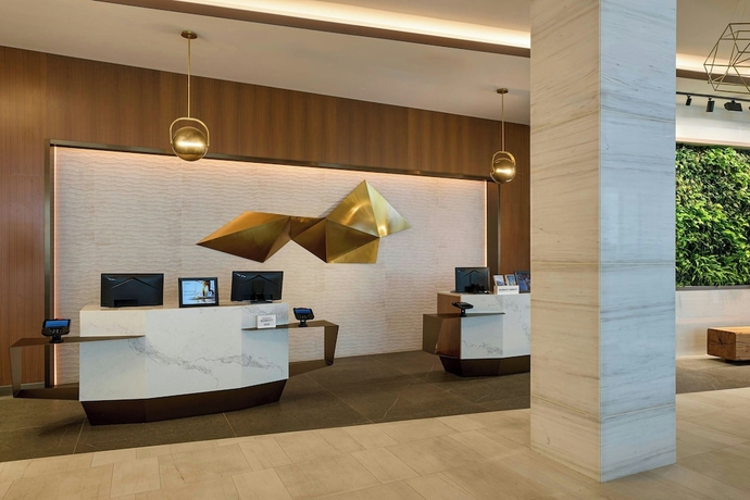 Imagen de los interiores del Hotel The Westin Flushing Laguardia Airport. Foto 16