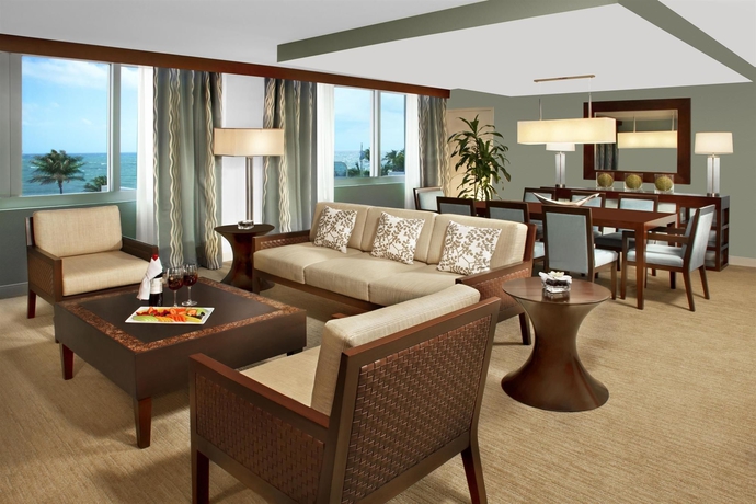 Imagen de la habitación del Hotel The Westin Fort Lauderdale Beach Resort. Foto 5
