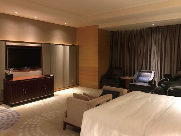 Imagen de la habitación del Hotel The Westin Fuzhou Minjiang. Foto 14