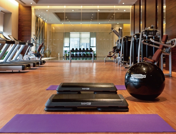Imagen de los interiores del Hotel The Westin Fuzhou Minjiang. Foto 16