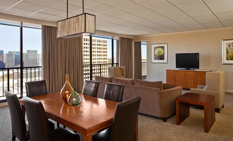 Imagen de la habitación del Hotel The Westin Galleria Houston. Foto 7