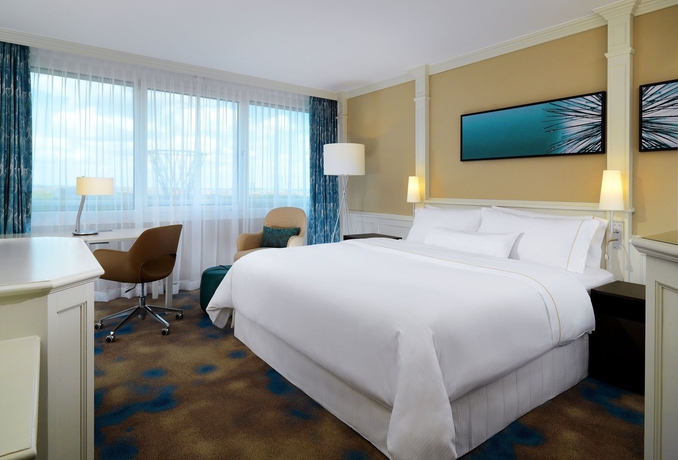 Imagen de la habitación del Hotel The Westin Grand Munich. Foto 12