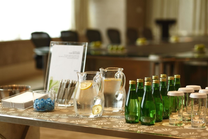 Imagen de los interiores del Hotel The Westin Guangzhou. Foto 8