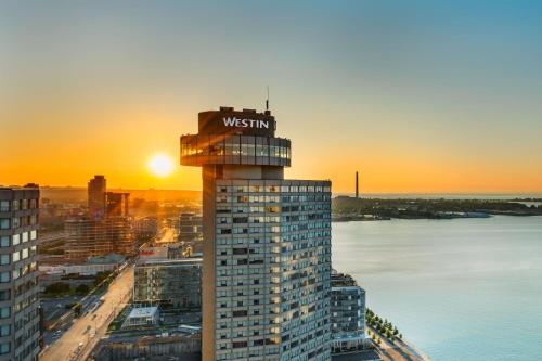Imagen general del Hotel The Westin Harbour Castle, Toronto. Foto 2
