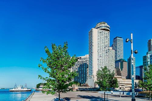 Imagen general del Hotel The Westin Harbour Castle, Toronto. Foto 11