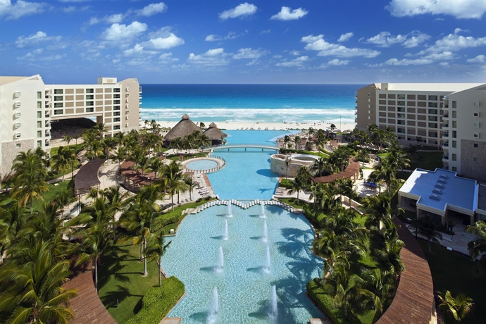 Imagen general del Hotel The Westin Lagunamar Ocean Resort Villas and Spa, Cancun. Foto 4
