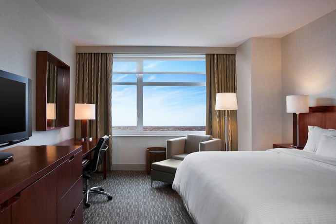 Imagen de la habitación del Hotel The Westin Lombard Yorktown Center. Foto 3
