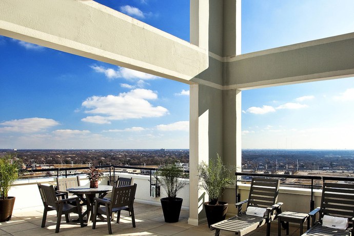 Imagen de la habitación del Hotel The Westin Lombard Yorktown Center. Foto 4