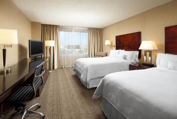 Imagen de la habitación del Hotel The Westin Los Angeles Airport. Foto 8
