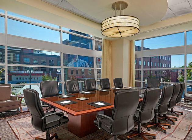 Imagen de los interiores del Hotel The Westin Memphis Beale Street. Foto 8