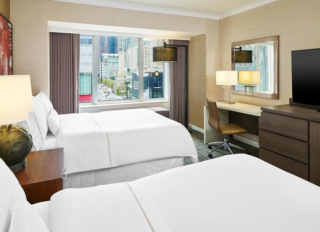Imagen de la habitación del Hotel The Westin Michigan Avenue Chicago. Foto 5