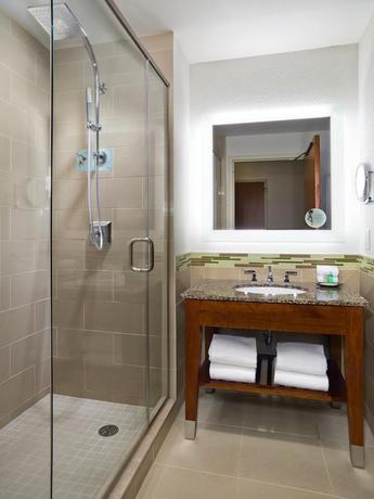 Imagen de la habitación del Hotel The Westin Minneapolis. Foto 5