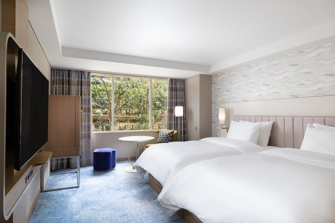 Imagen de la habitación del Hotel The Westin Miyako Kyoto. Foto 5