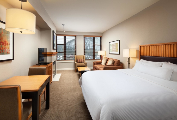 Imagen de la habitación del Hotel The Westin Monache Resort, Mammoth. Foto 8