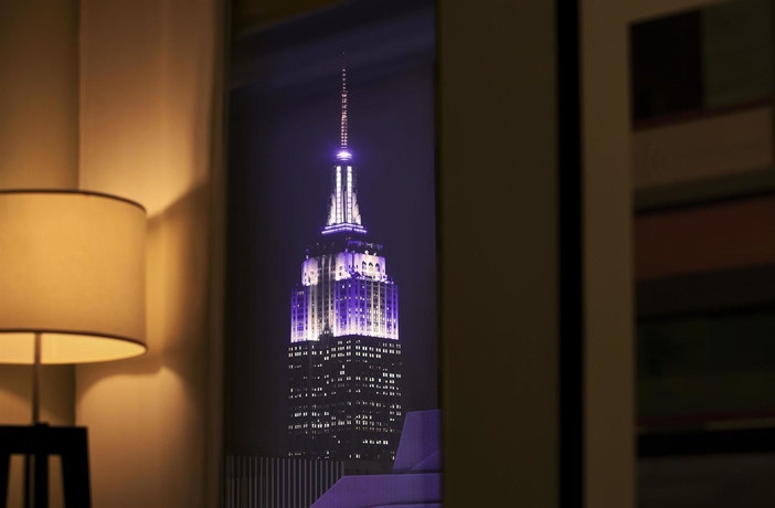 Imagen de la habitación del Hotel The Westin New York At Times Square. Foto 4