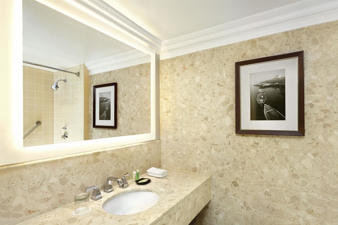 Imagen de la habitación del Hotel The Westin Nova Scotian. Foto 8