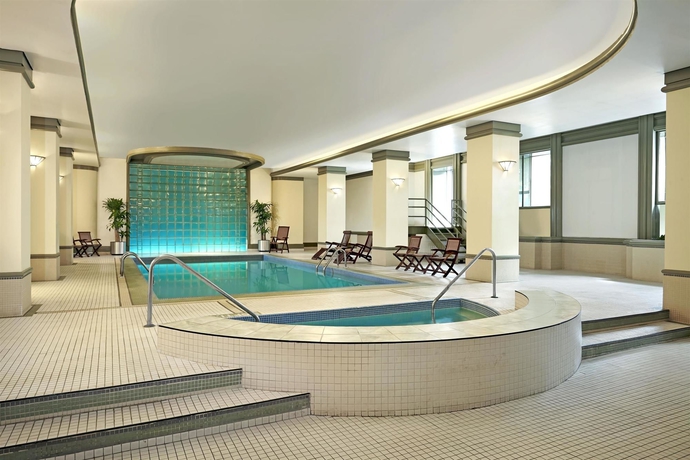 Imagen de la piscina del Hotel The Westin Nova Scotian. Foto 16