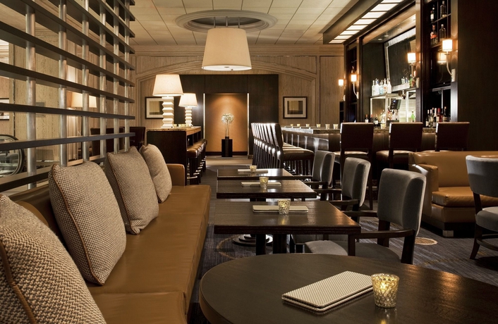 Imagen del bar/restaurante del Hotel The Westin Oaks Houston At The Galleria. Foto 4