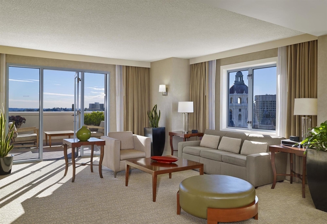 Imagen de la habitación del Hotel The Westin Pasadena. Foto 7